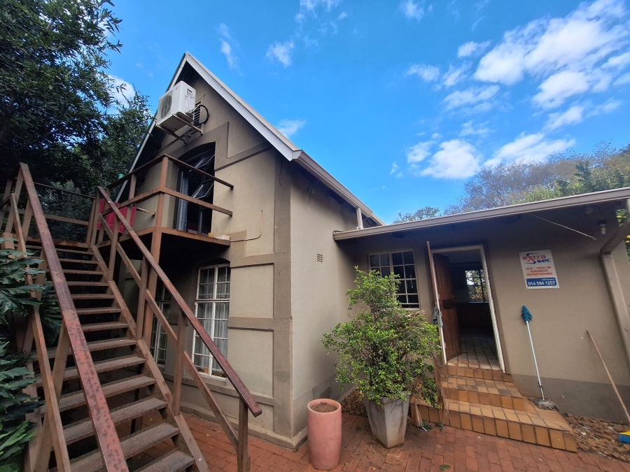 Commercial Property for Sale in Kroondal North West